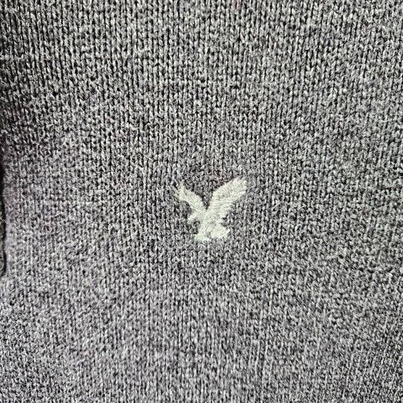 American Eagle Sweater Mens Sz M Gray Knit Athletic Fit 1/4 Zip Button Pullover - Picture 2 of 9